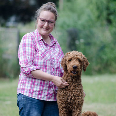 Resilienztraining mit Schweinen bei TierMotiv mit Charlotte Darga